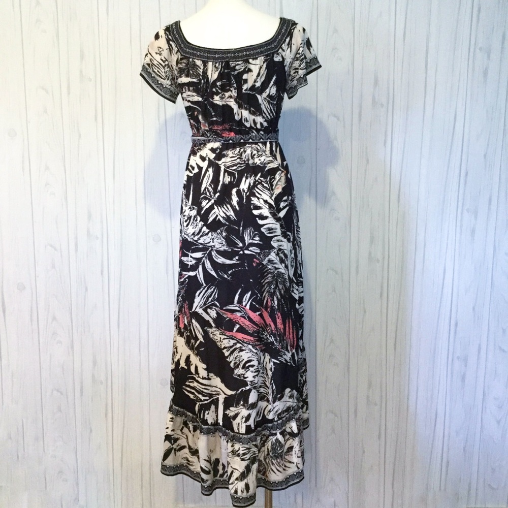 Flying Tomato Black Cream Floral High-Low Off-Shoulder Dress - Picture 6 of 11